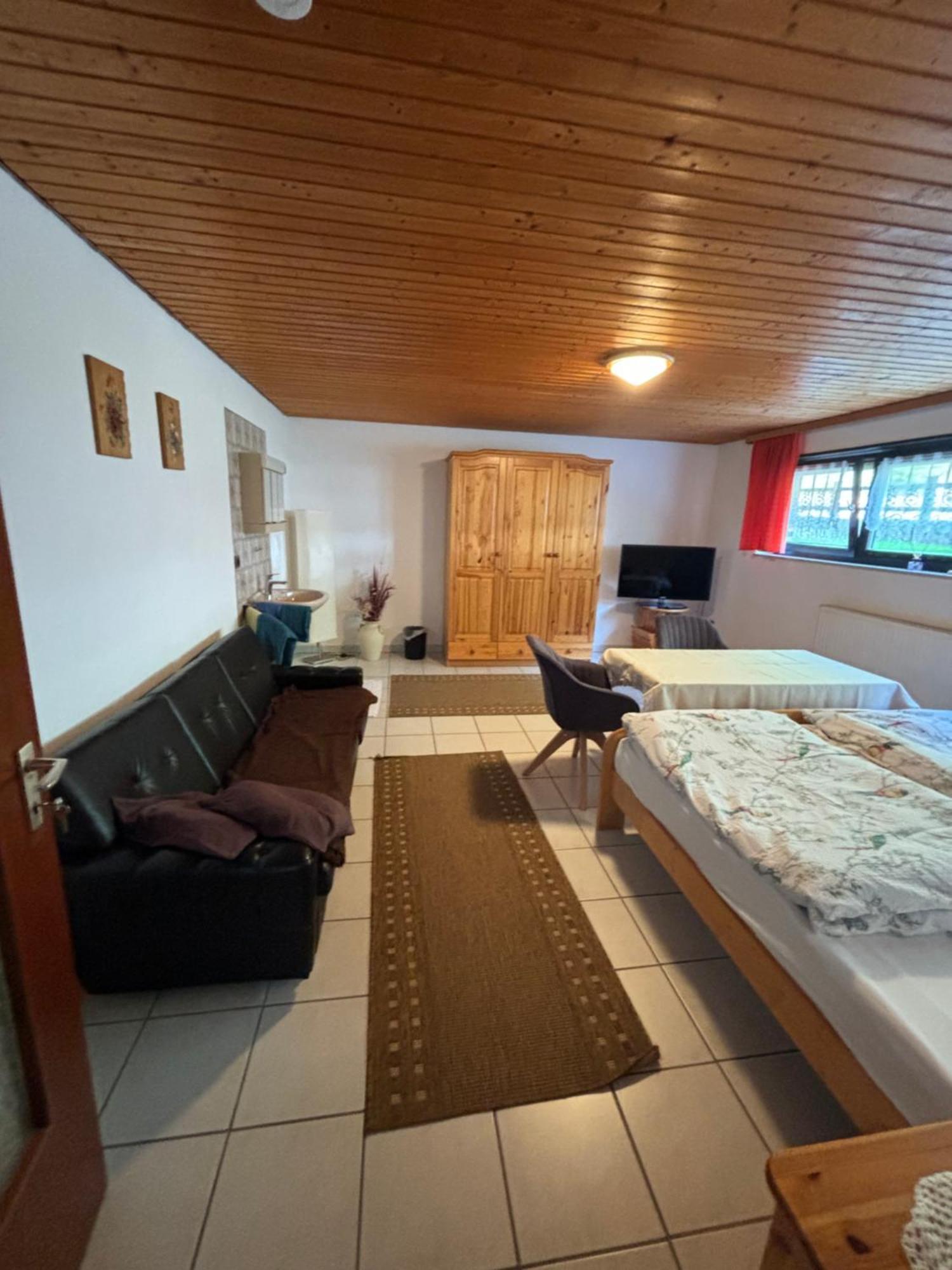 Pension Ernst Im Herzen Des Pfaelzerwaldes Mit Kueche Hotel Elmstein Ngoại thất bức ảnh